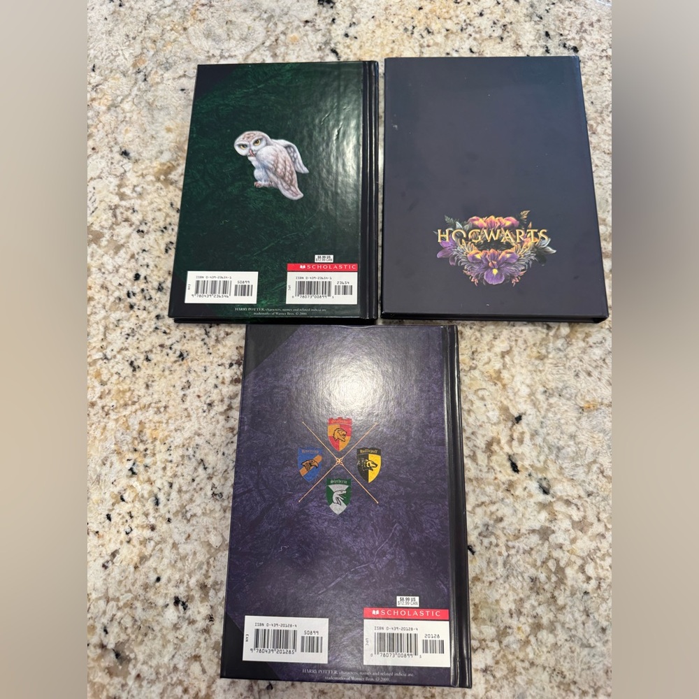 ✨ Harry Potter Notebook Bundle – 3 Notebooks (2 Lined, 1 Blank) ✨ - Picture 2 of 6